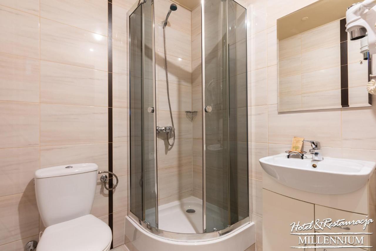 Hotel Millennium شاسْنيشْ المظهر الخارجي الصورة