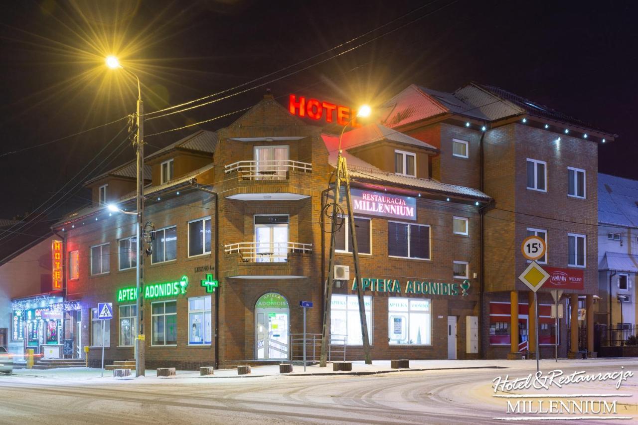Hotel Millennium شاسْنيشْ المظهر الخارجي الصورة