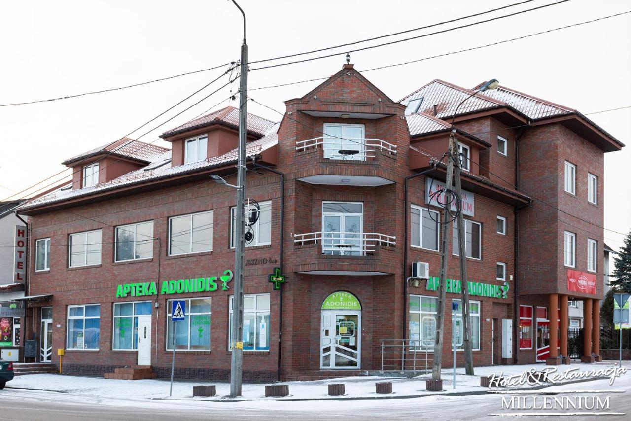 Hotel Millennium شاسْنيشْ المظهر الخارجي الصورة