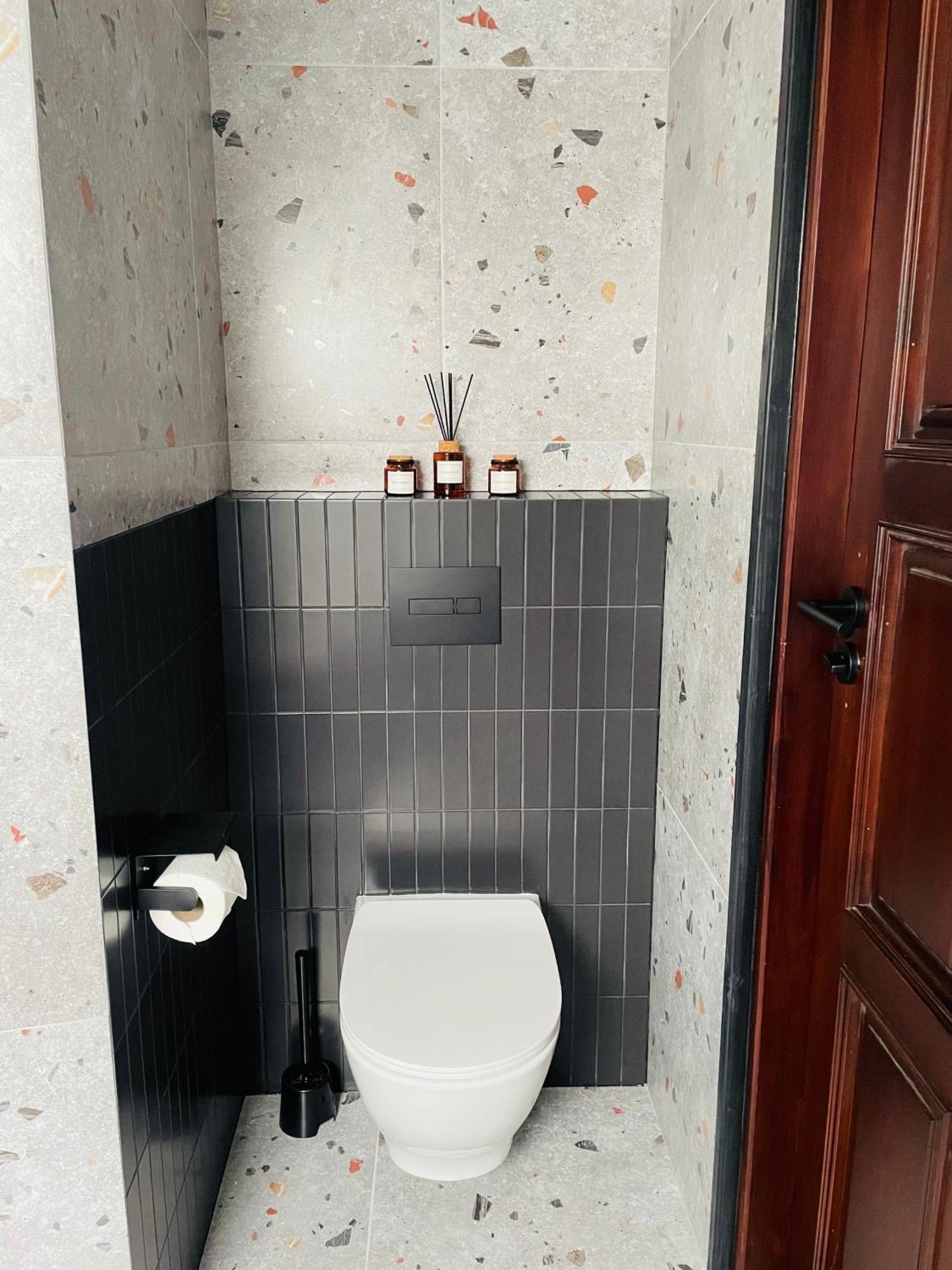Hotel Millennium شاسْنيشْ المظهر الخارجي الصورة